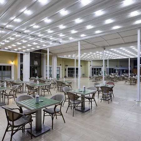 Anadolu Club Otel 5*