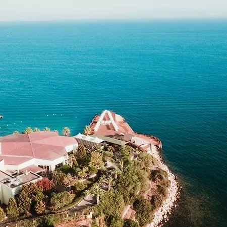 מלון Anadolu Club