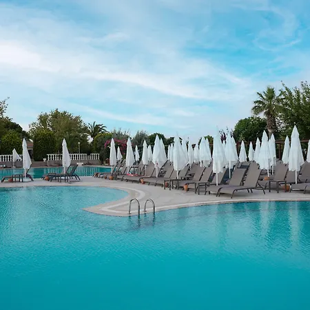 ホテル Anadolu Club 5*