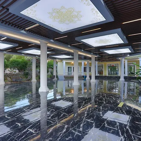 Anadolu Club Hotel 5*