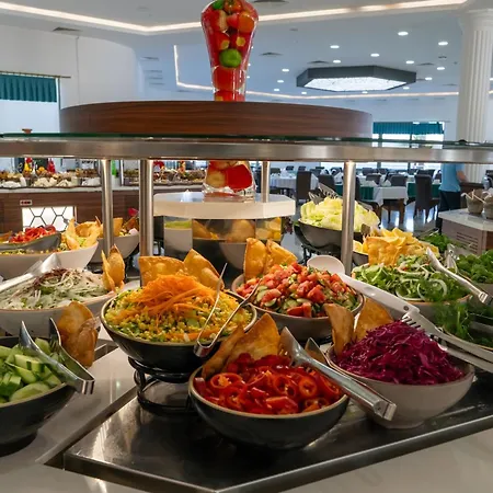 Anadolu Club Hotel 5*